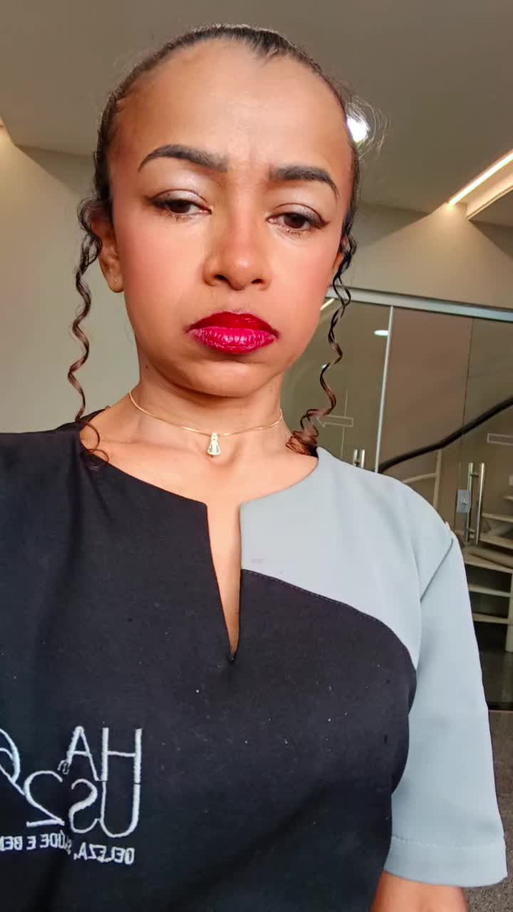@pollyanecastro