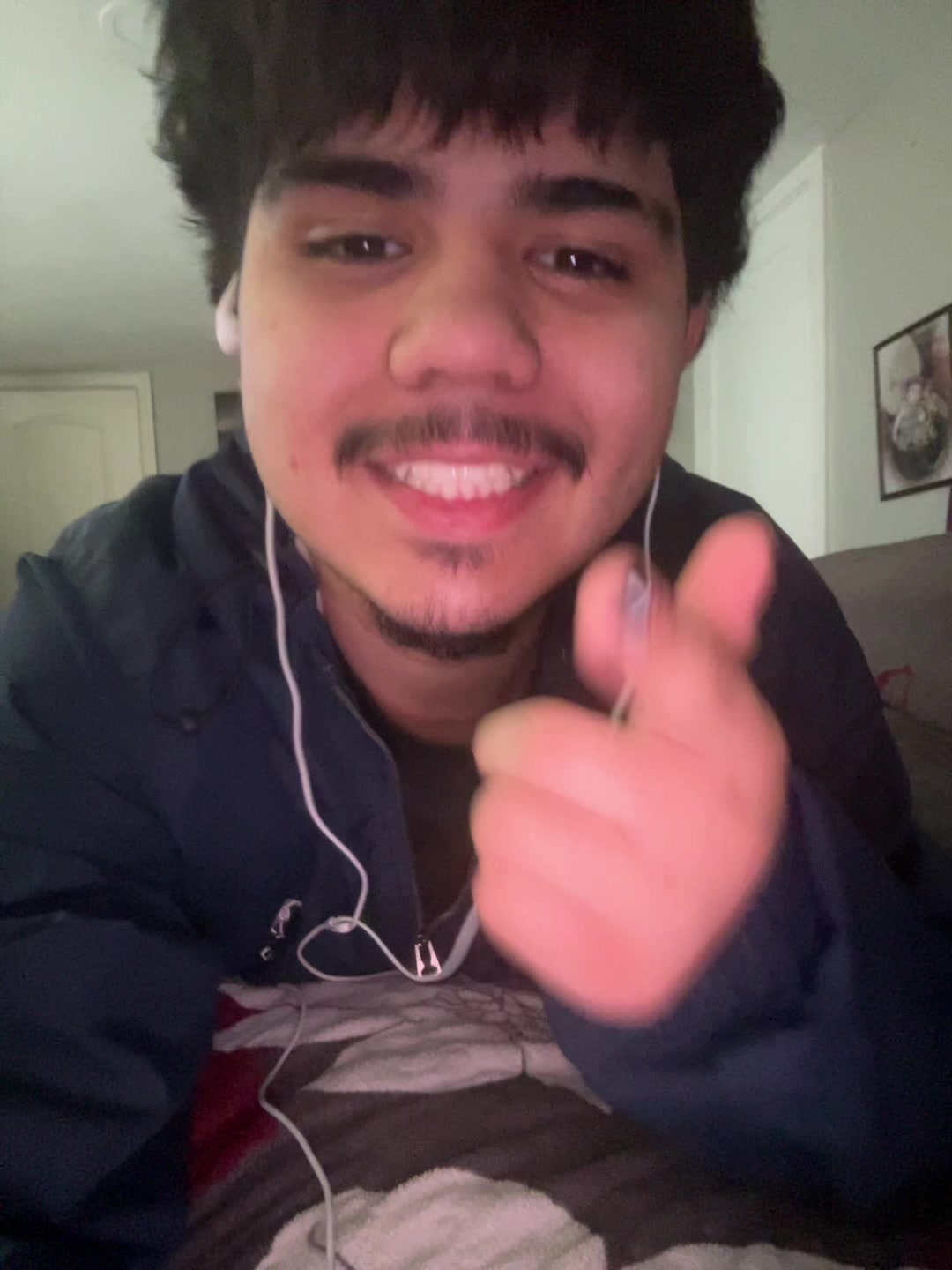 @Euiolok