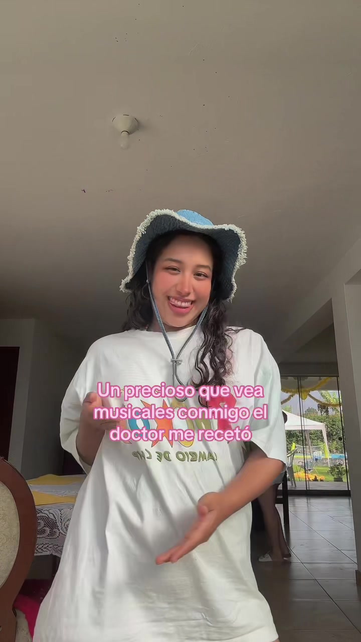 @niallave._