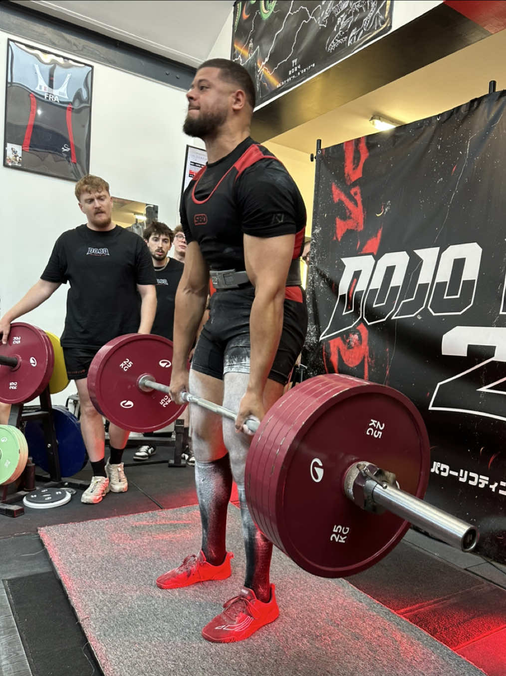 @giantunderthebar