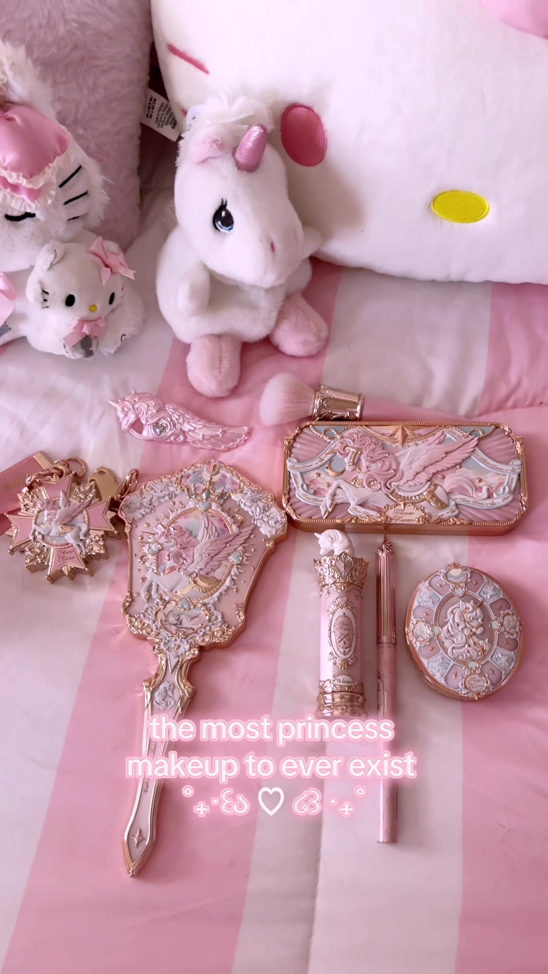 @lara suzanne ♡✩°。