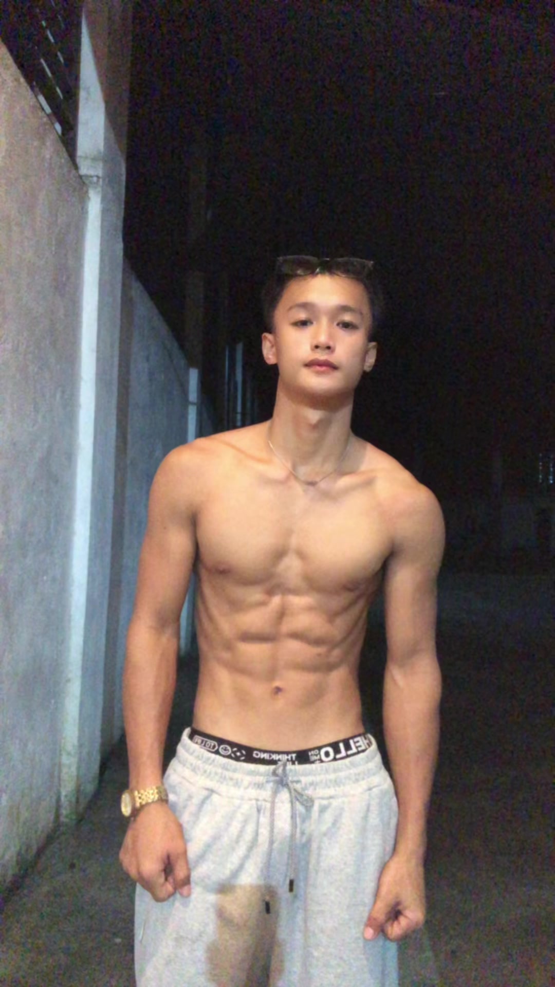 @ryzz