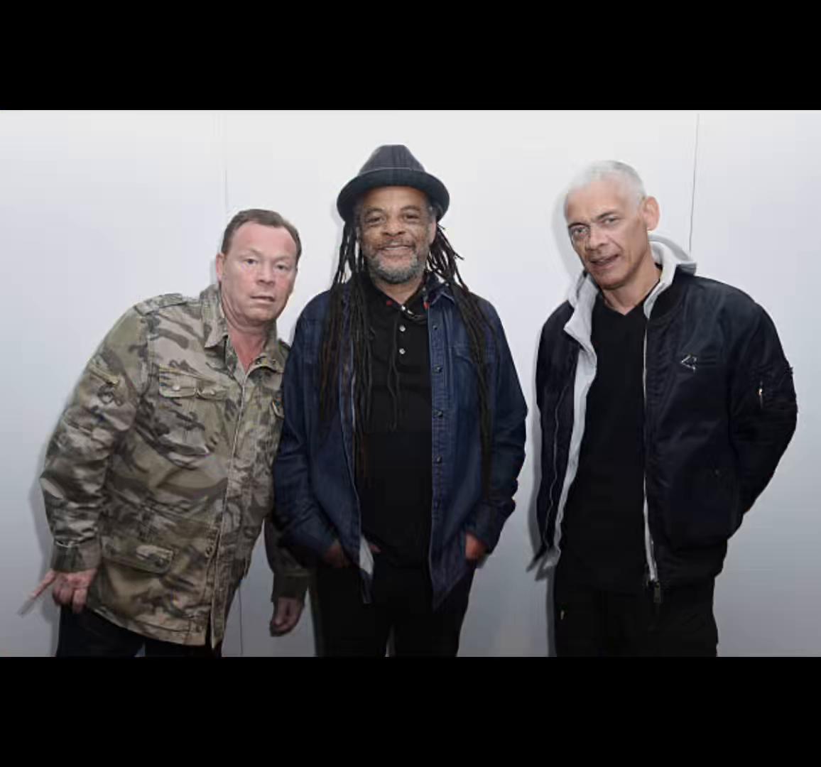 @julien.UB40