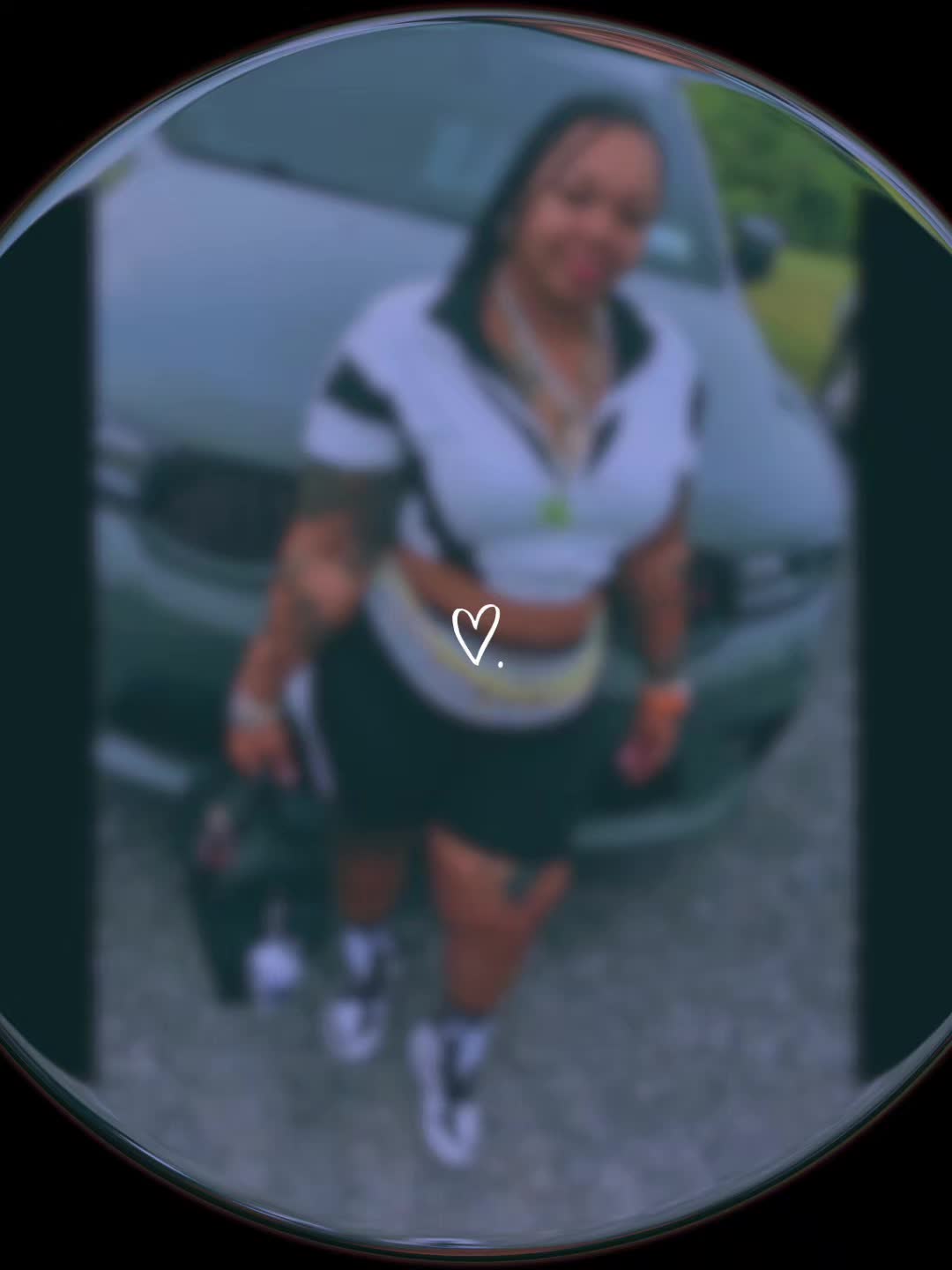 @Xkluzive Model