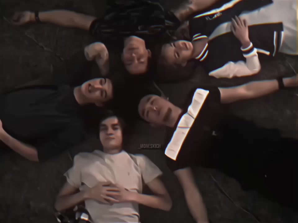 @_монескич👾