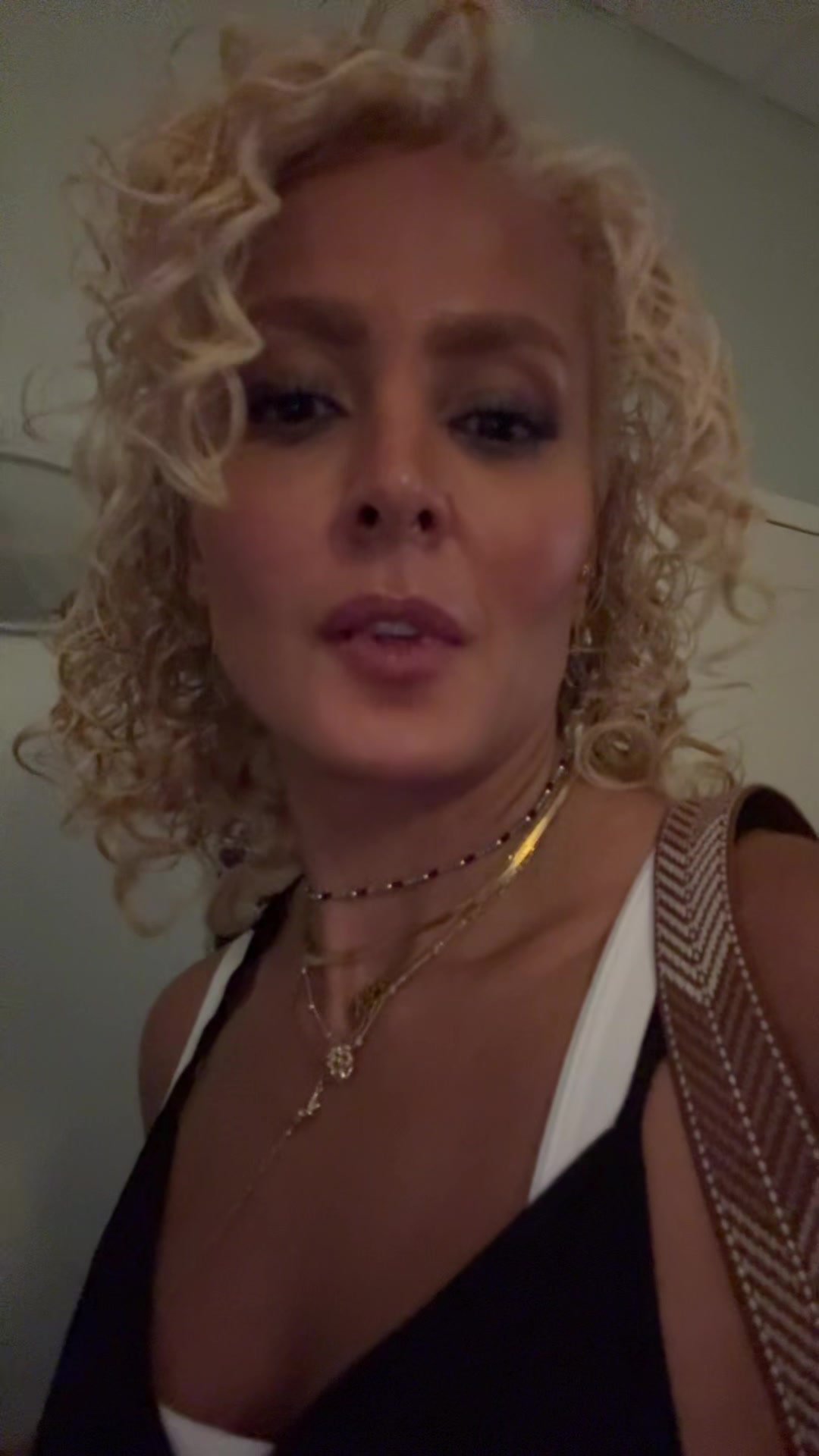 @El