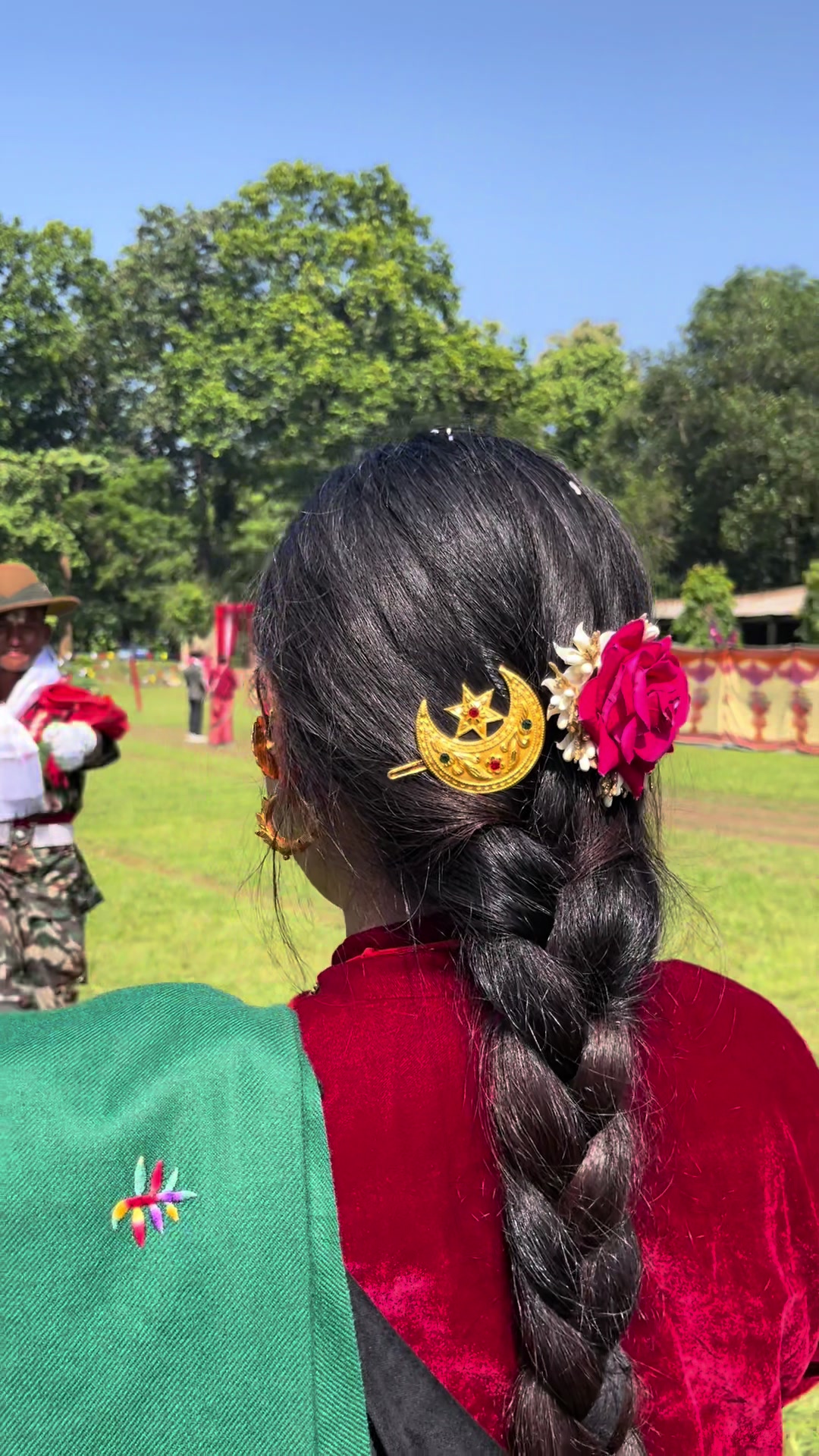 @अस्मि गुरूङ्