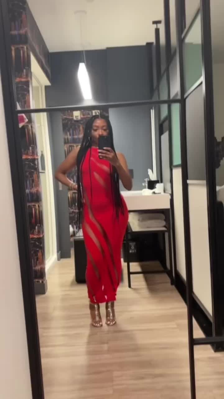 @HolyGrail Fashion