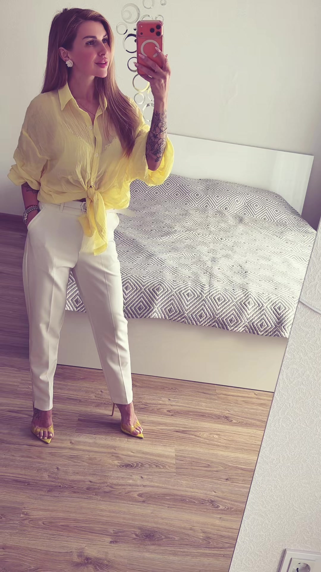 @Lena Pashko