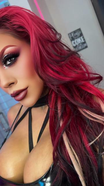 @MsRedXXX