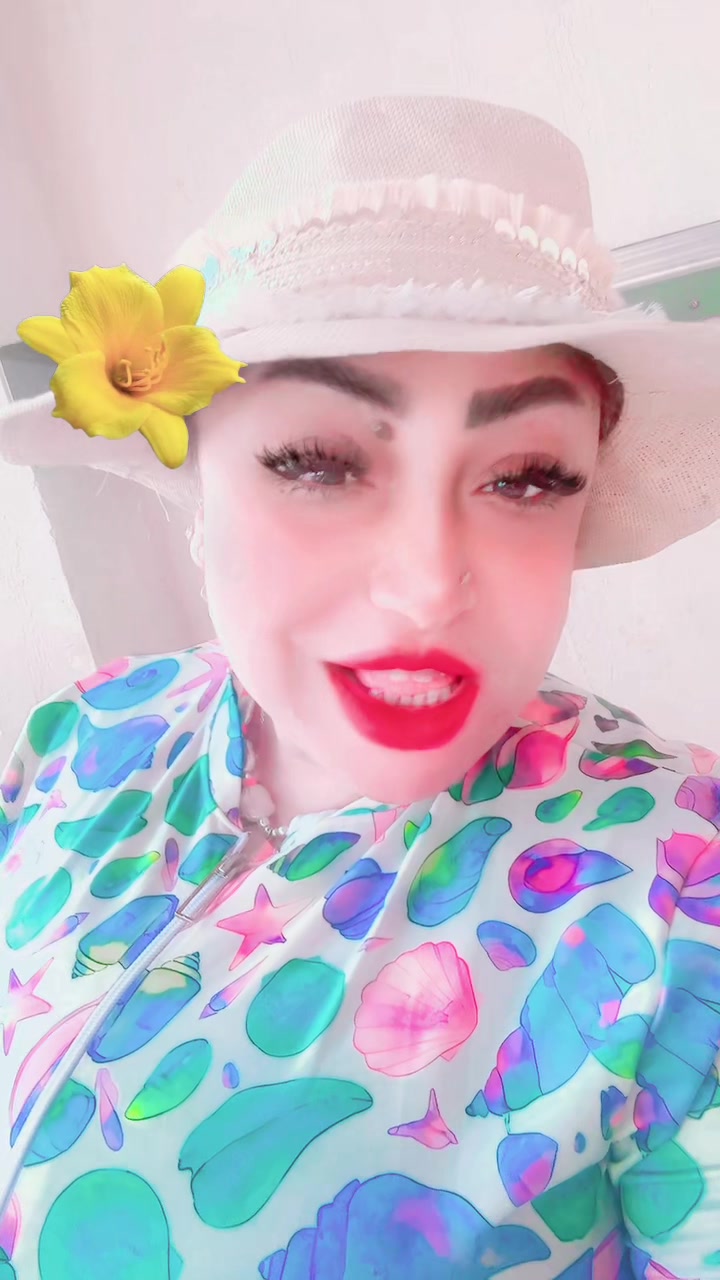 @Hemmat 🦉🫰🥰DIVA☺️🧡😘