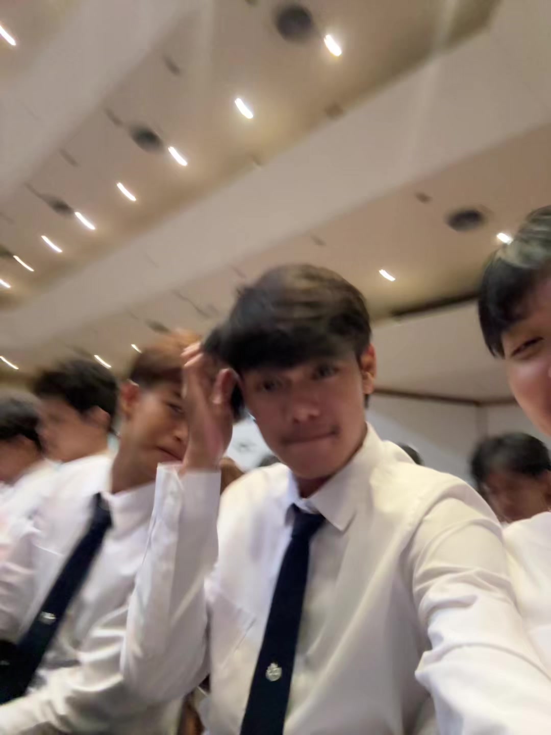@ลีโอเนล
