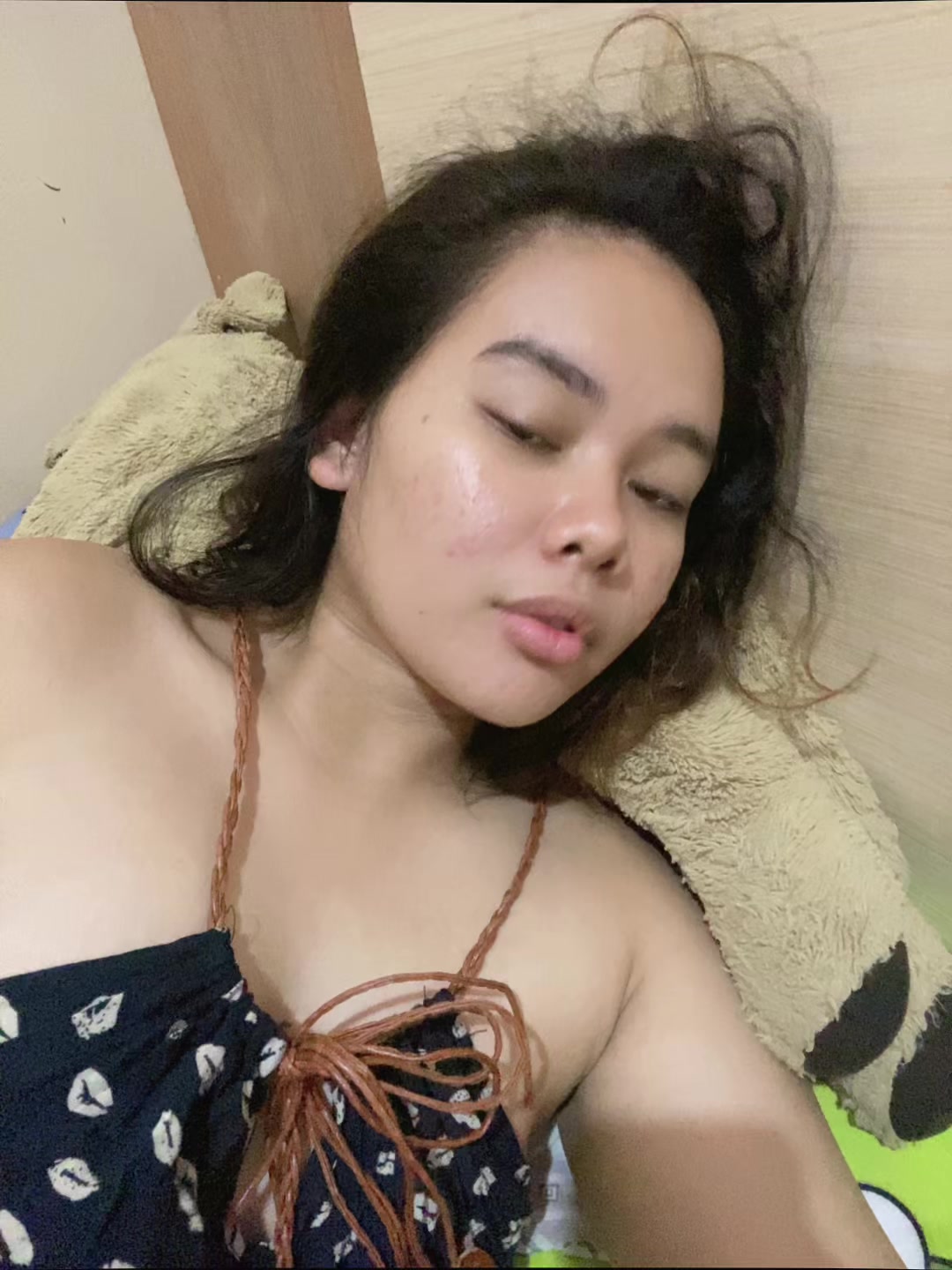 @zhenni_lousi