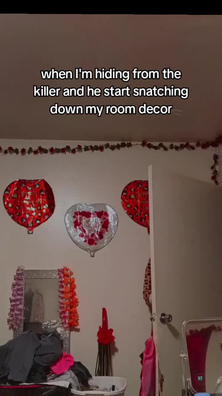 @AntisocialButterfly🌹🍫
