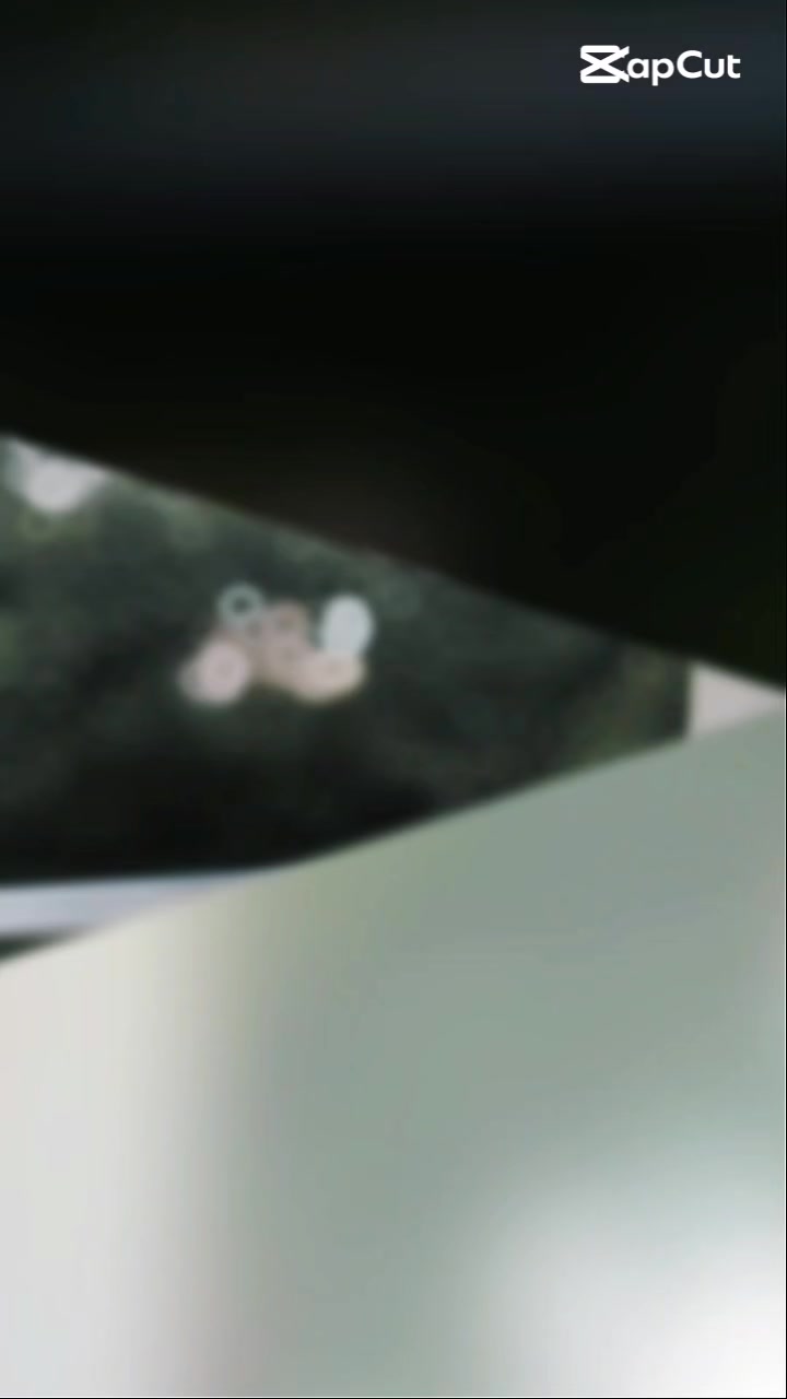 @꧁༒☬G☠︎LU☬༒꧂,