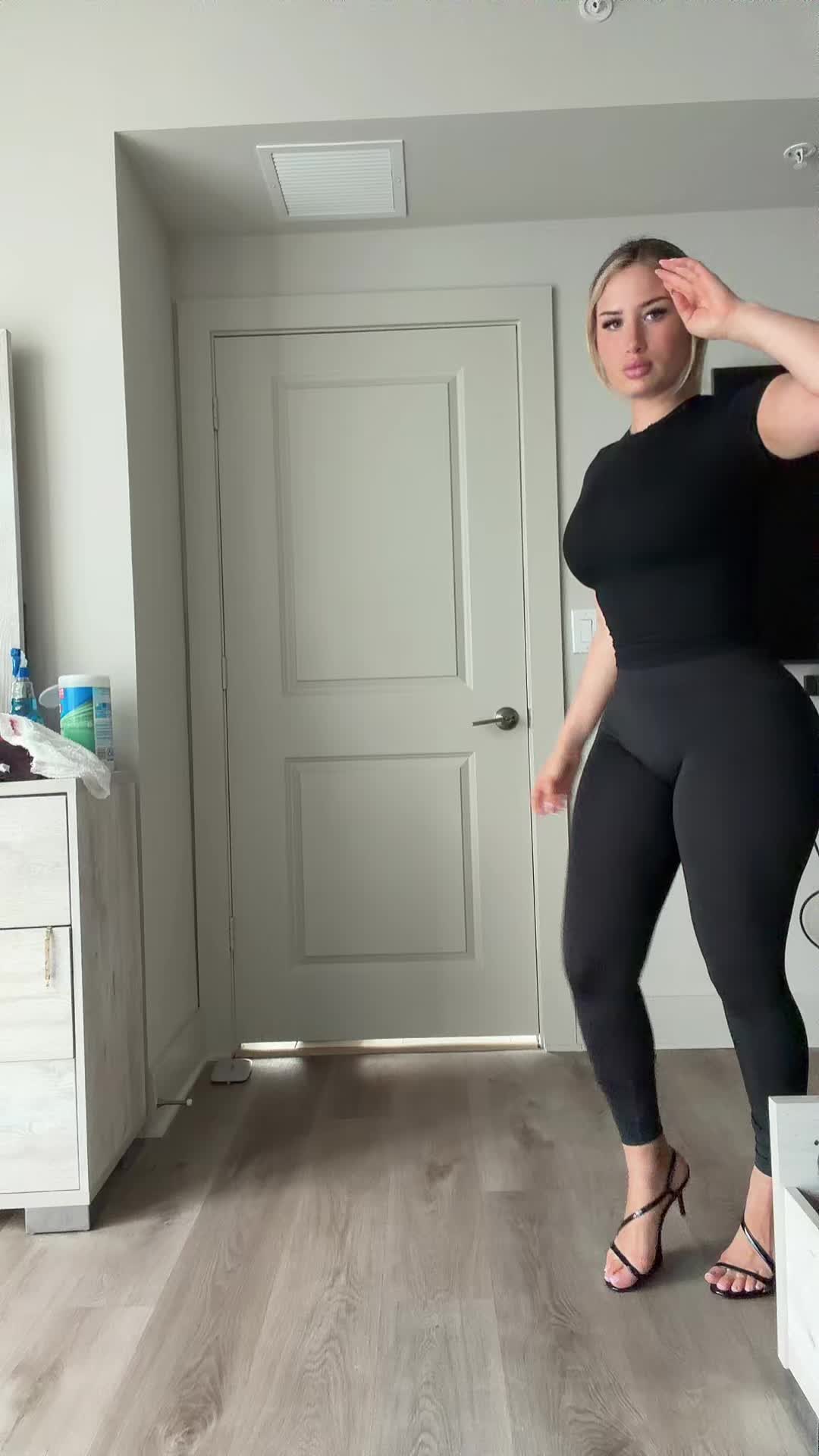 @Hi