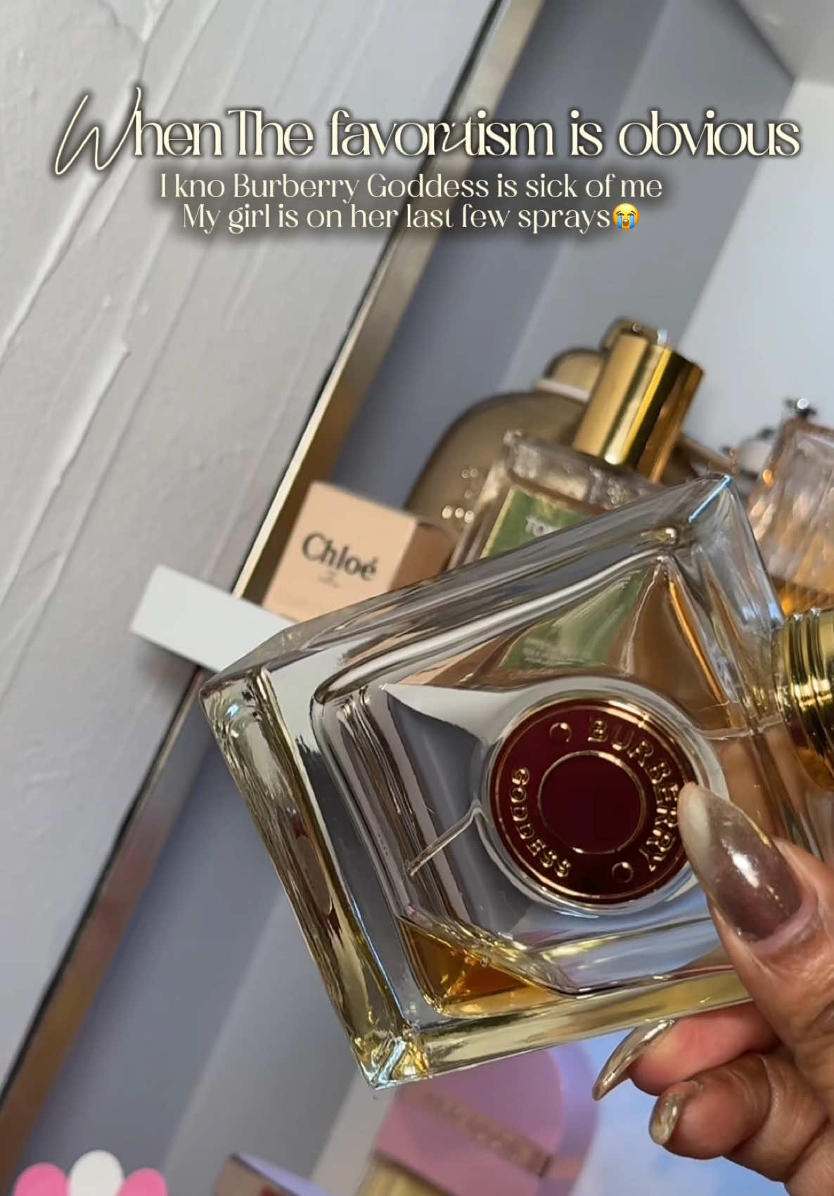 @Ms CHLOÉ 🇱🇨