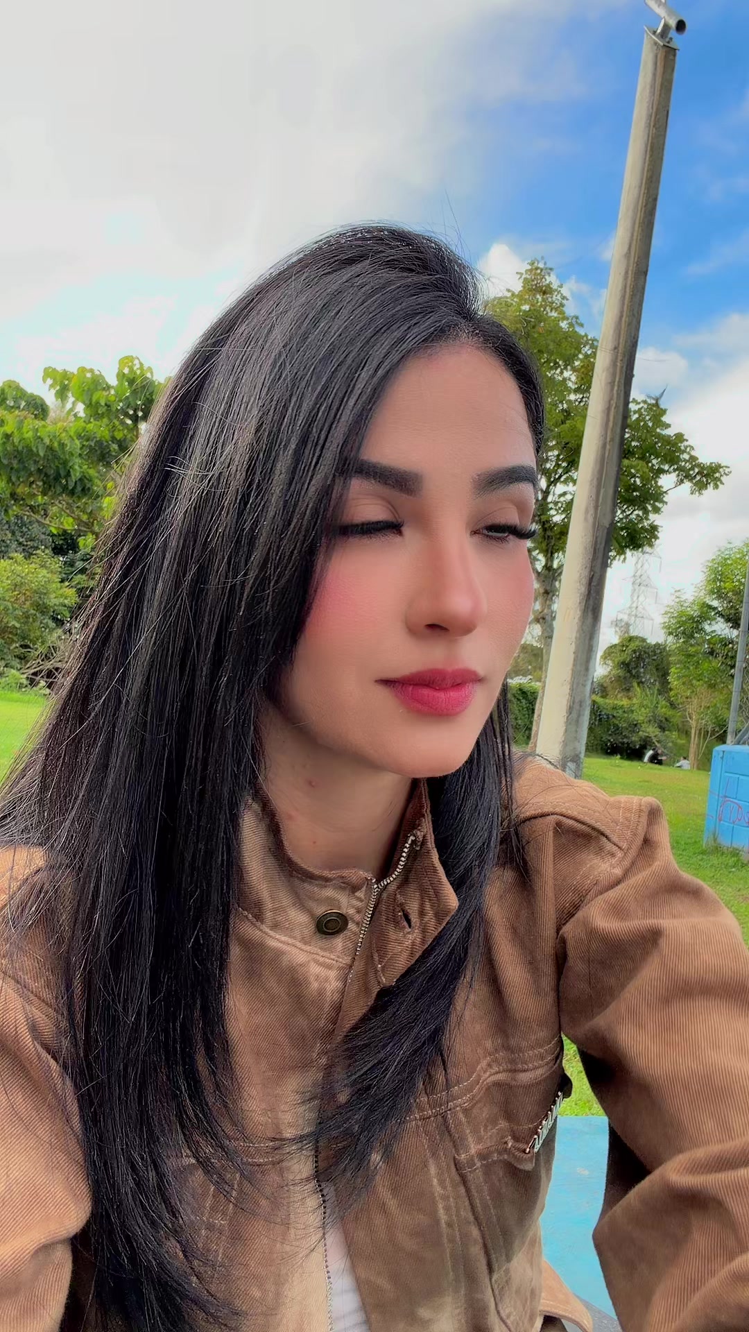 @mialasan