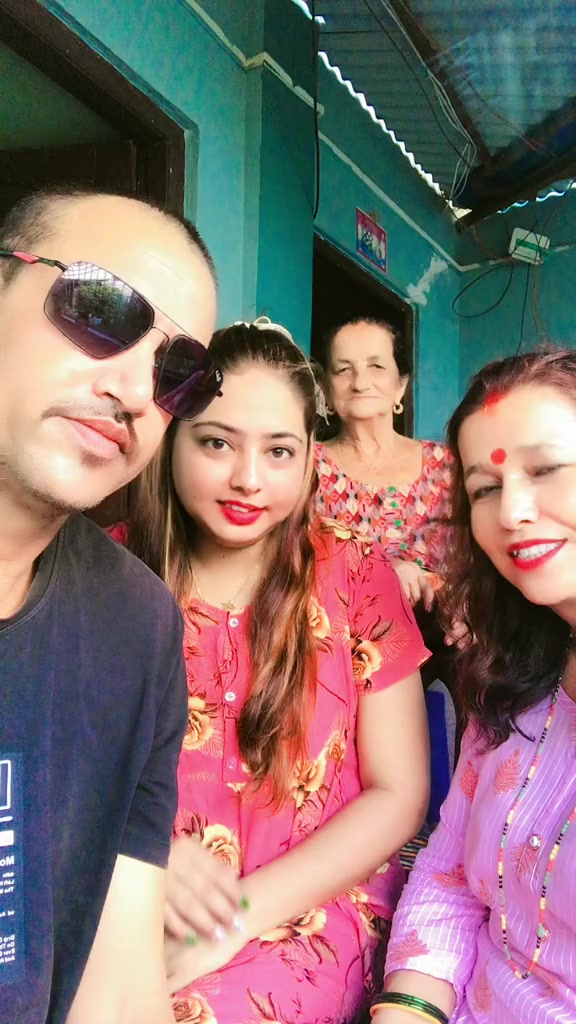 @niru🥰😊