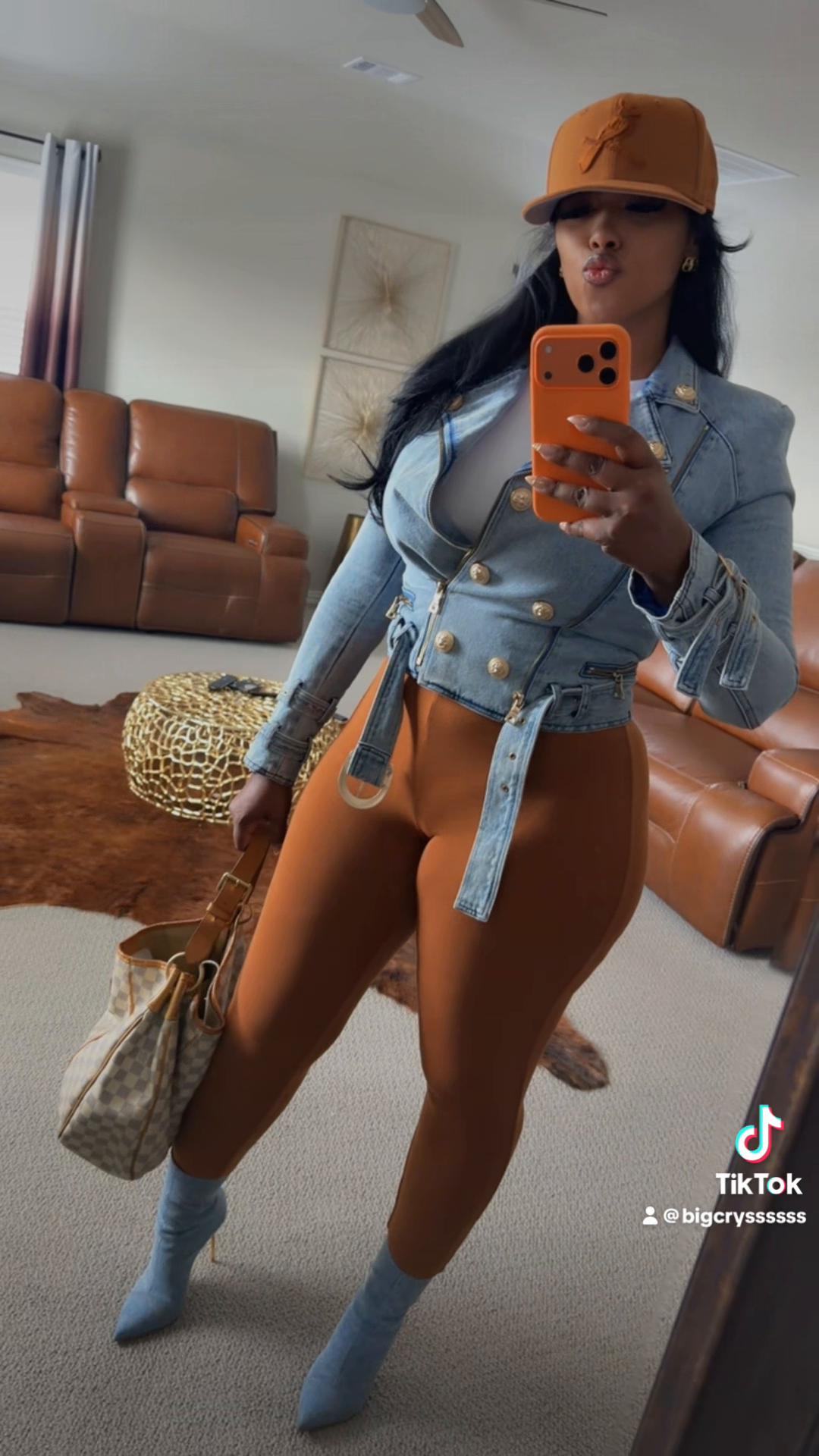 @TheeeeREALpoca