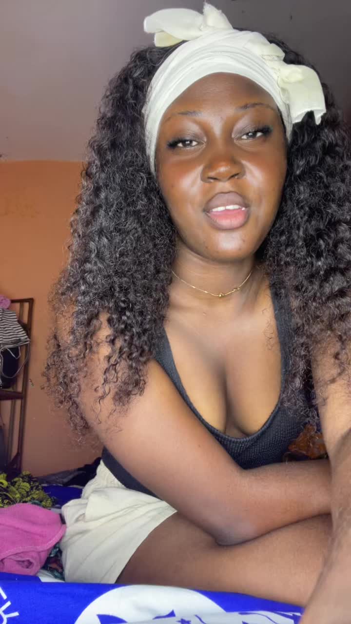 @M kiara🇬🇦