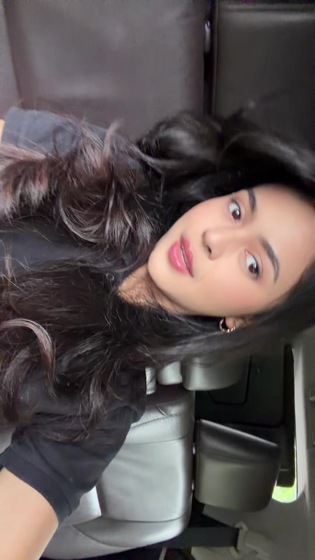 @Dindamahira