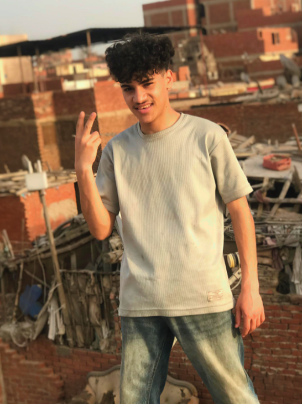 @: ﮼الوزا(☝️🖤)"
