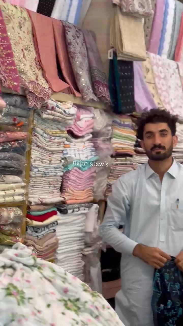 @Najeeb pashmina shawl centre