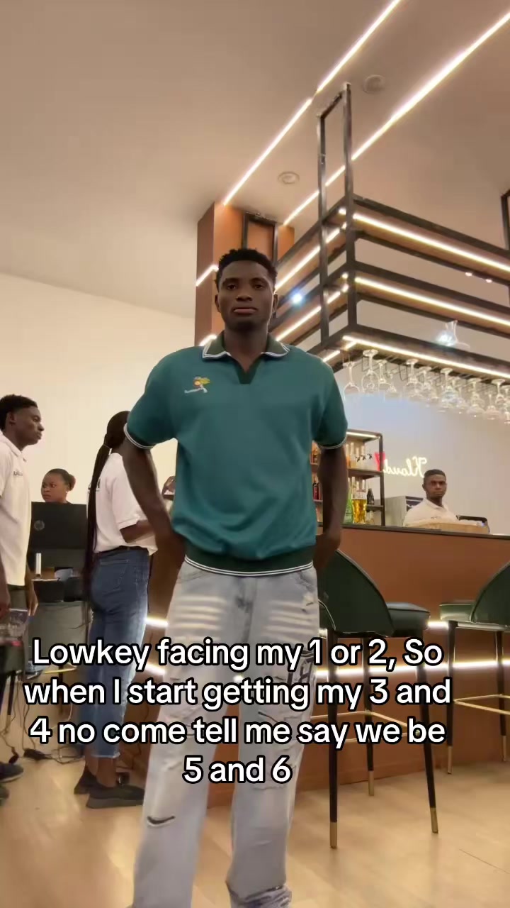 @Shola ✨💸
