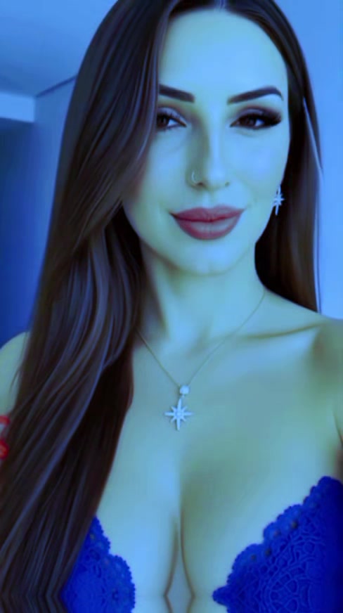 @🩷Lili Silva👸🏼