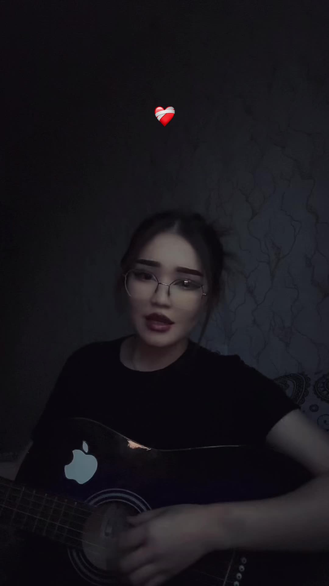 @𝒜𝓃𝓏𝒽ℯ𝓁𝒾𝓀𝒶🎀