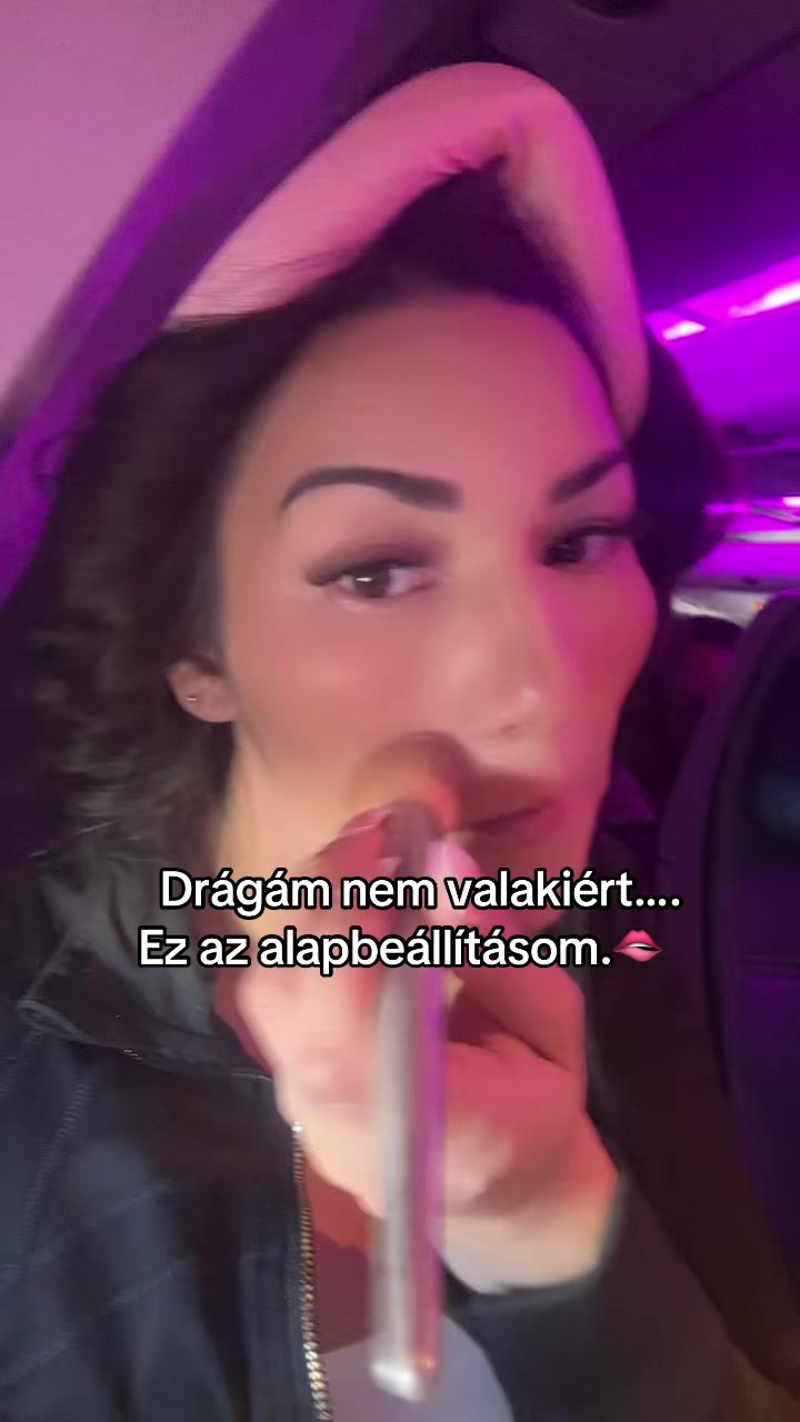 @🇭🇺Aniko🇨🇦