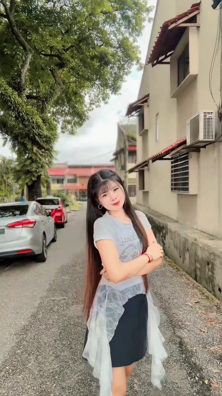 @ʏᴜʀɪ☂︎🛍️🎁🚙