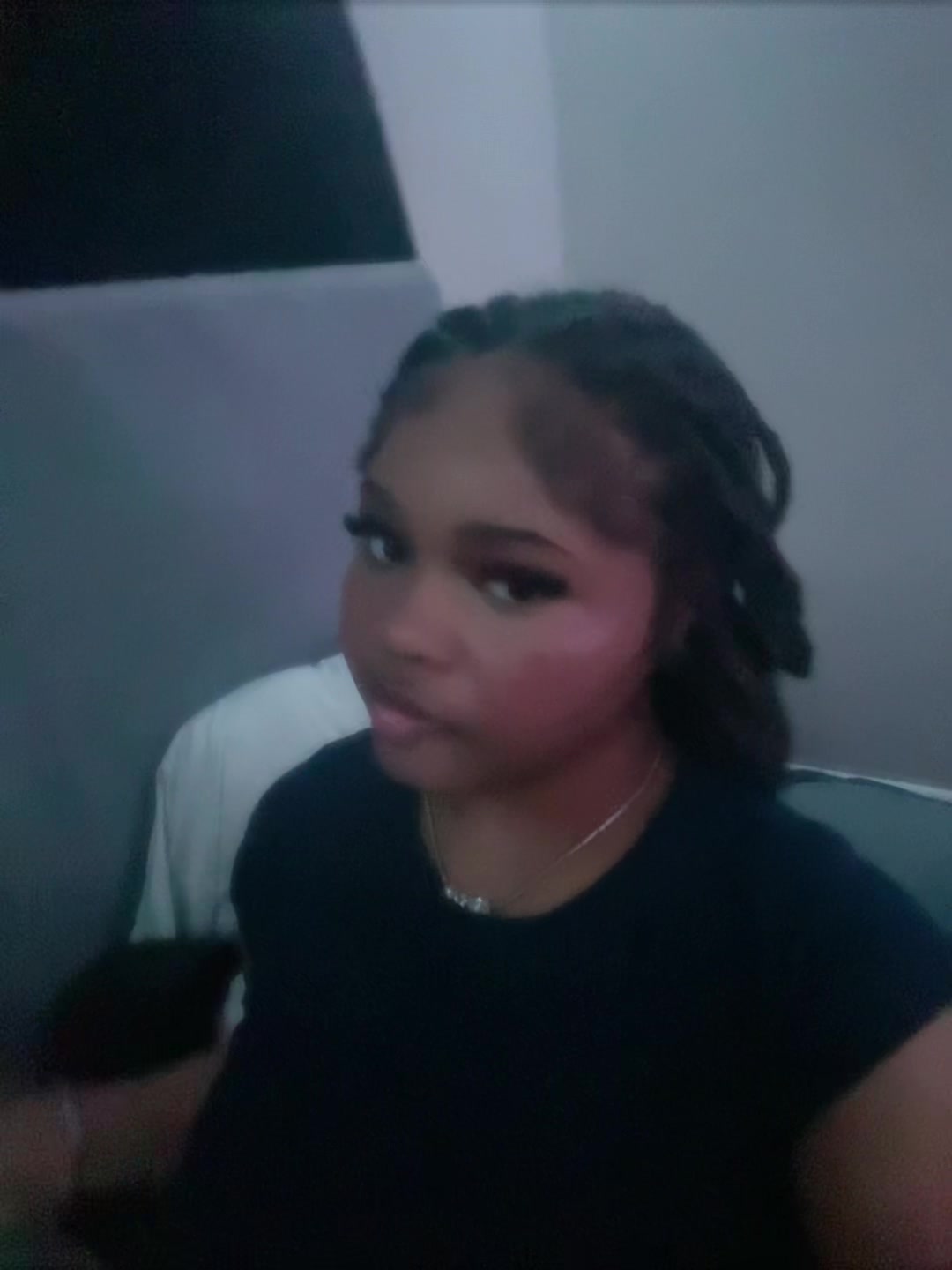 @queenb