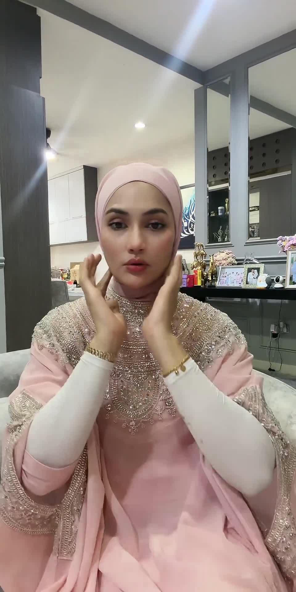 @Fasha Sandha