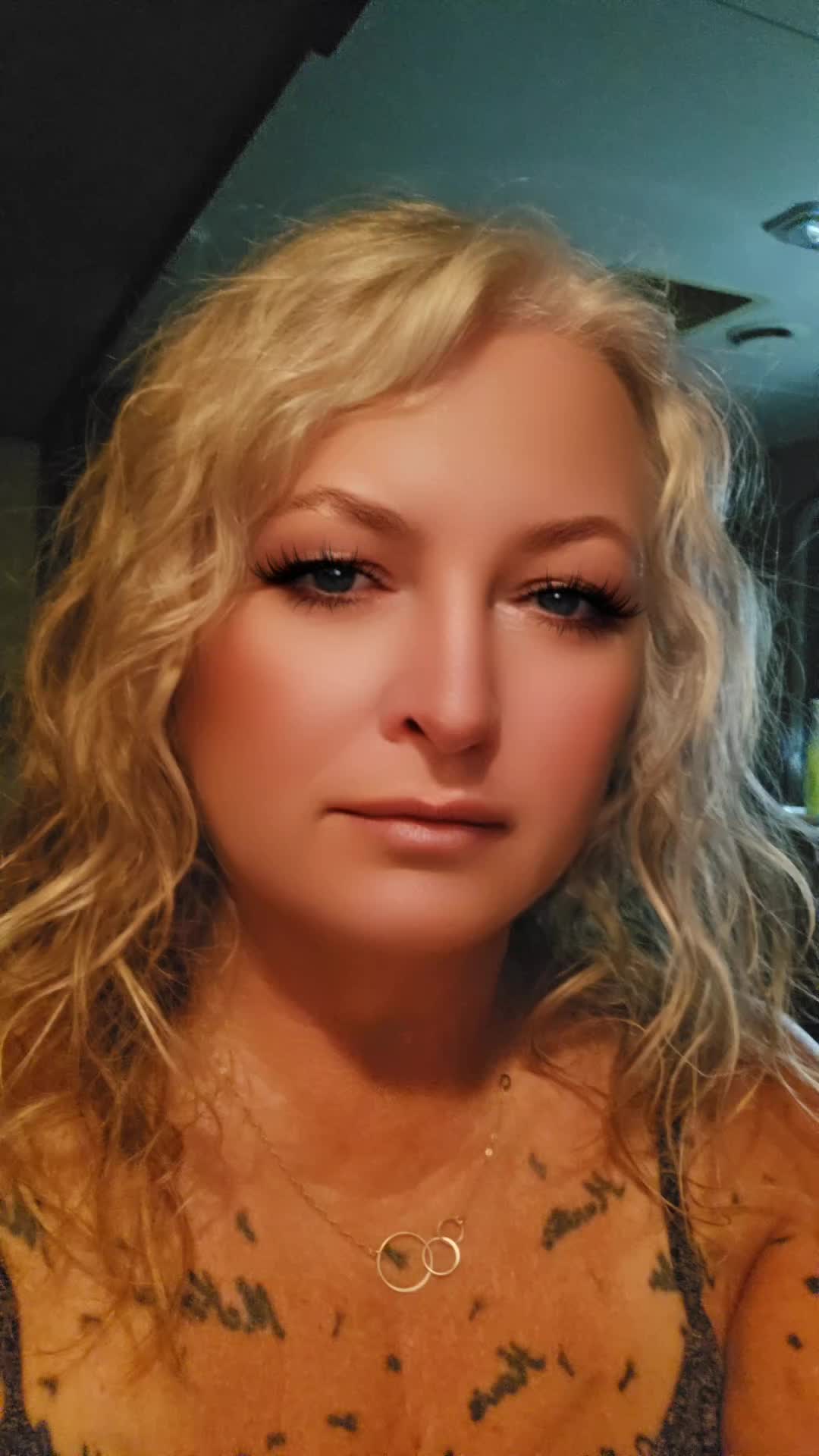 @Vanessa Lynn GEN-❌️❌️❌️MO.