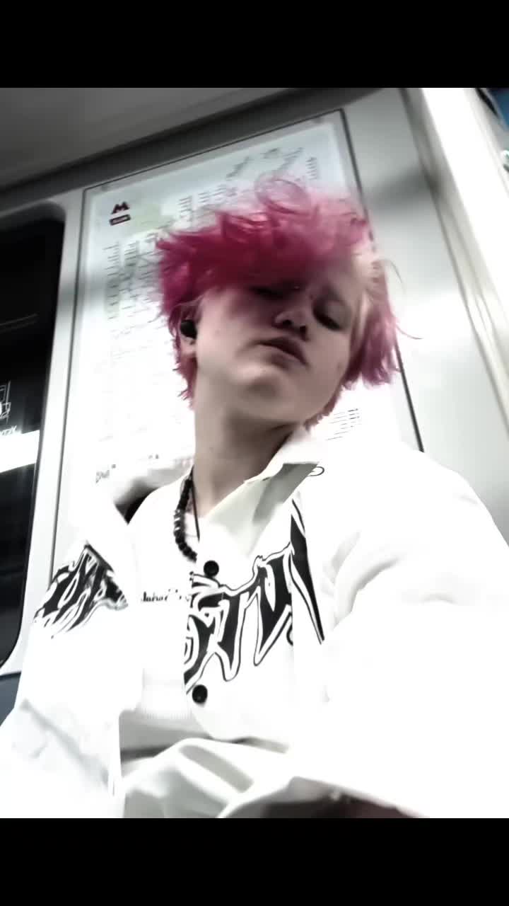 @Николас @