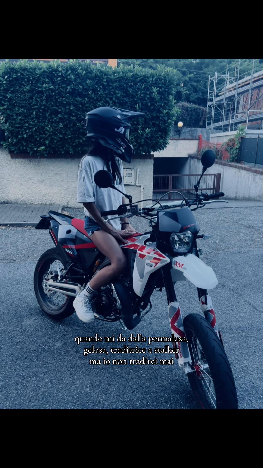 @𝔉𝔦𝔞🪽