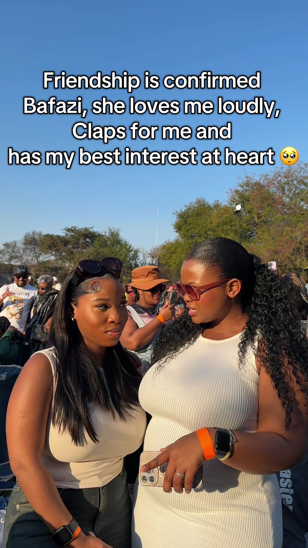 @miss_nolly