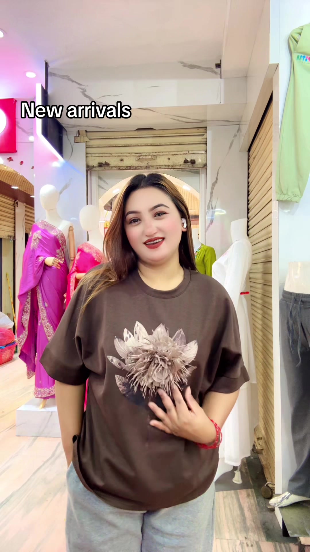 @Season Girls Wears