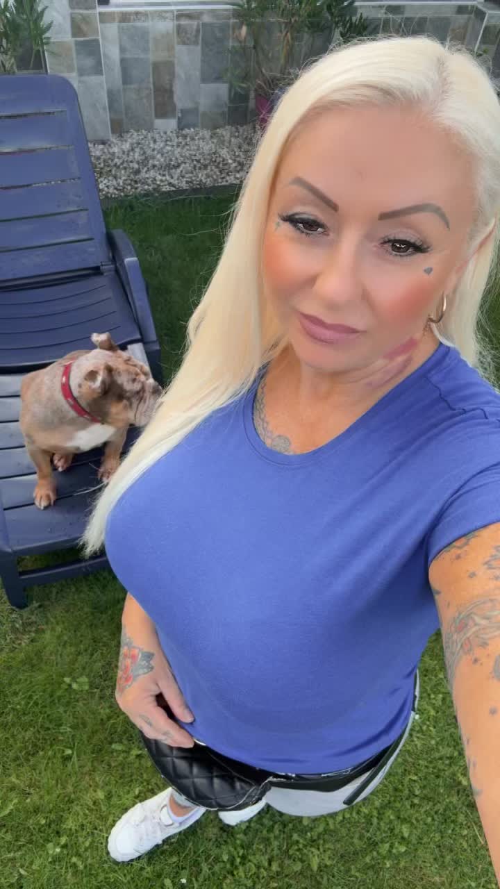 @Melli_777_