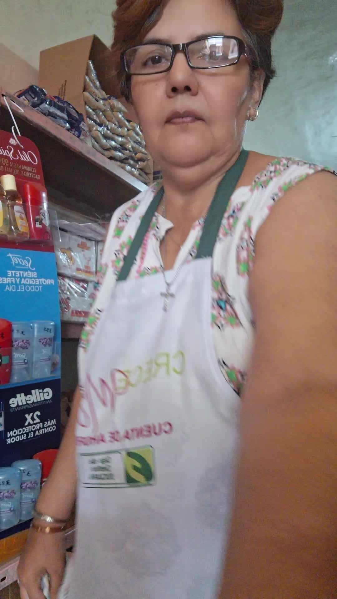 @tia lina