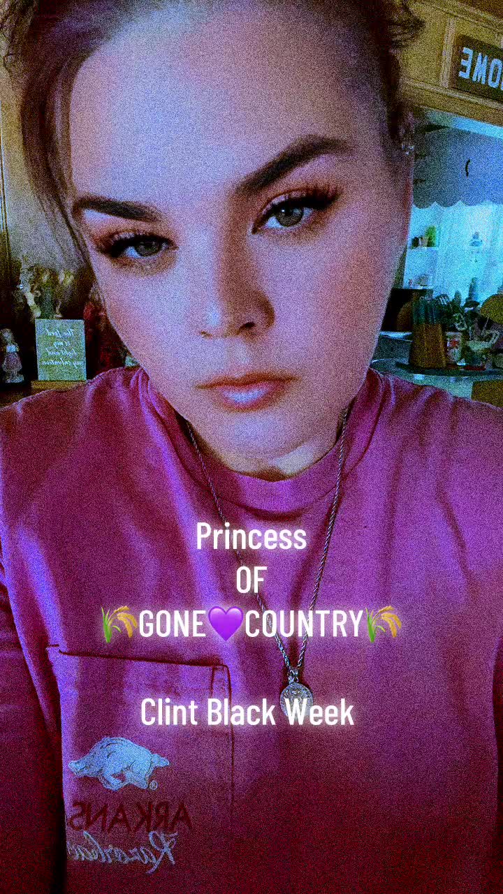 @✨🌾Southerncountrygirlchick✨🌾