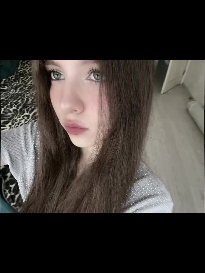 @skarlletq