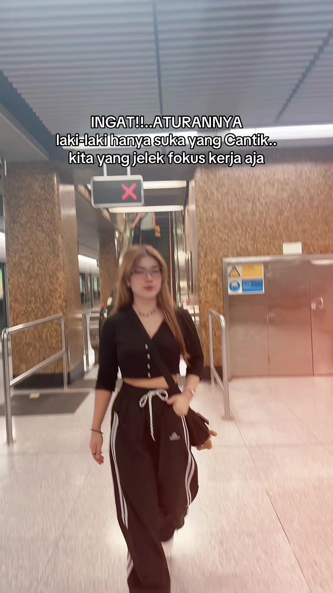 @Mikhayla_queen🦂🇭🇰