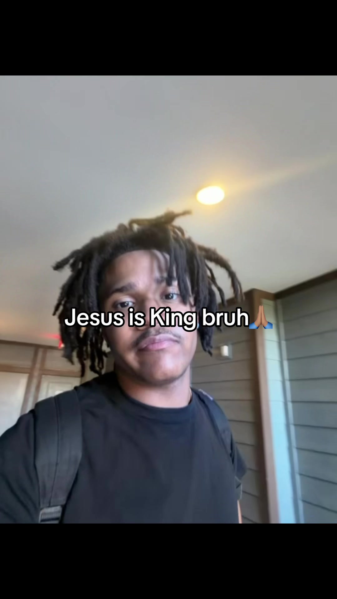 @WhoCountro