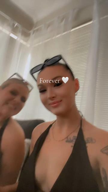 @katelynrosexo