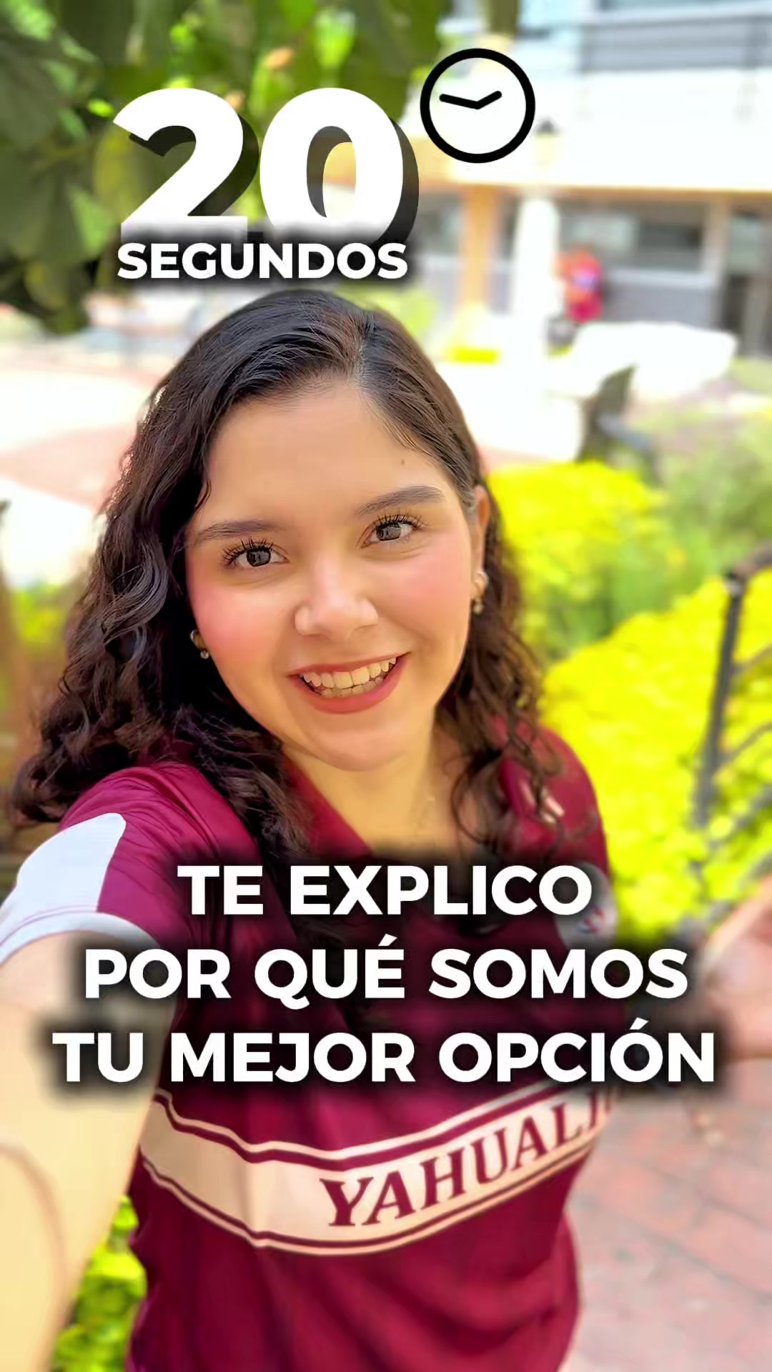 @Universidad De Yahualica