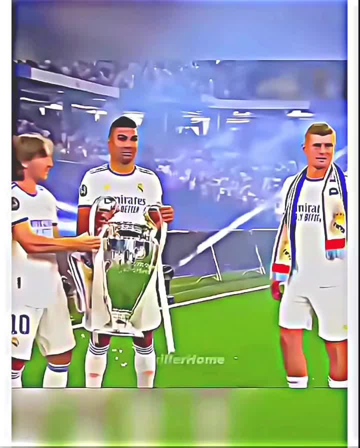 @ITS-HOUSSAIN_đ§đŠđĨ