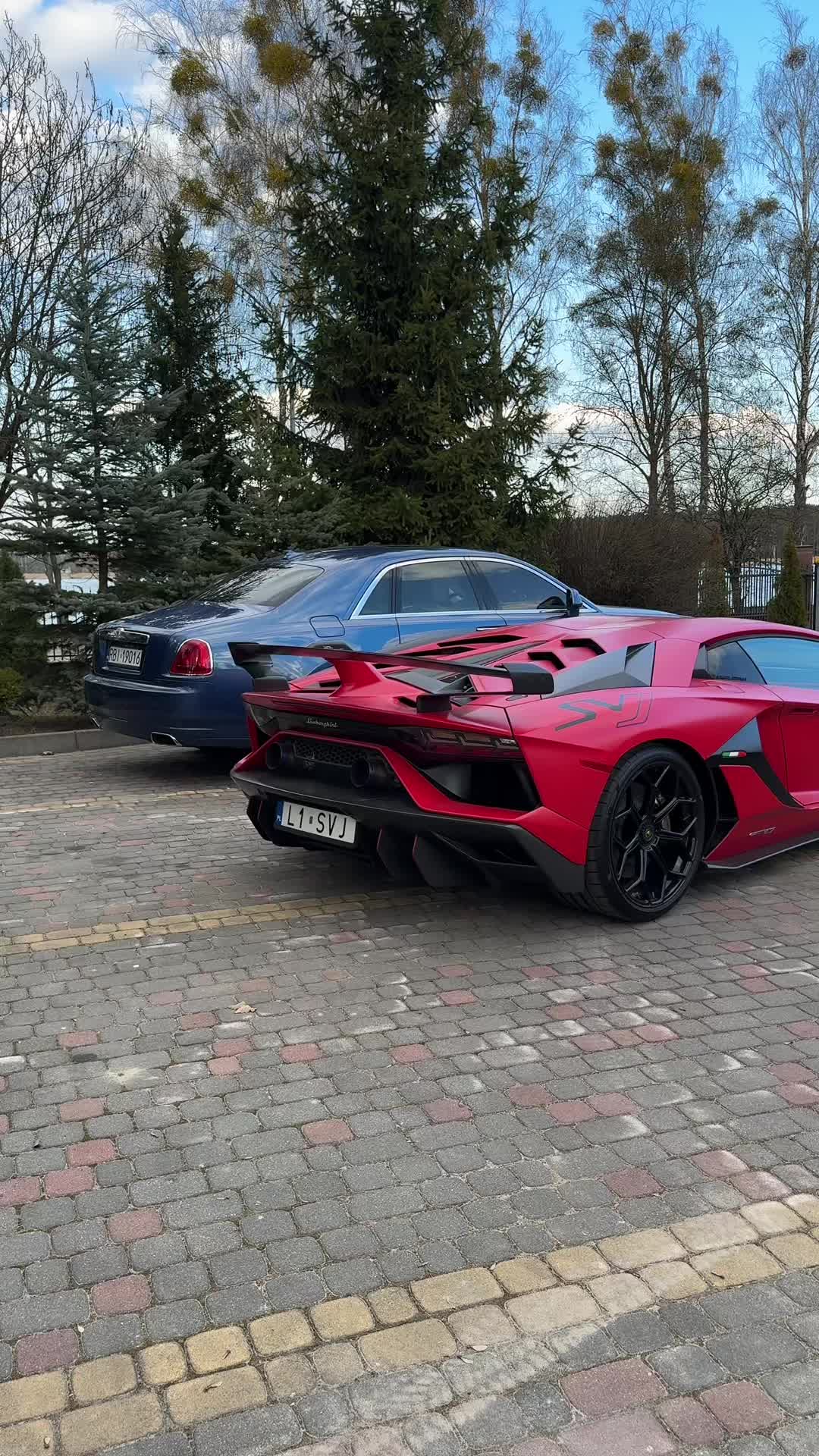 @Unique Cars Poland
